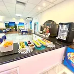 Vime Iv East Swimming Pool, Gym & Apartment Marbella