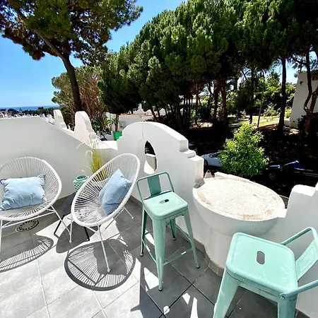 Vime Iv East Swimming Pool, Gym &