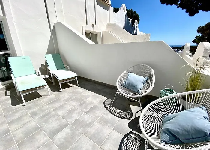 Vime Iv East Swimming Pool, Gym &
