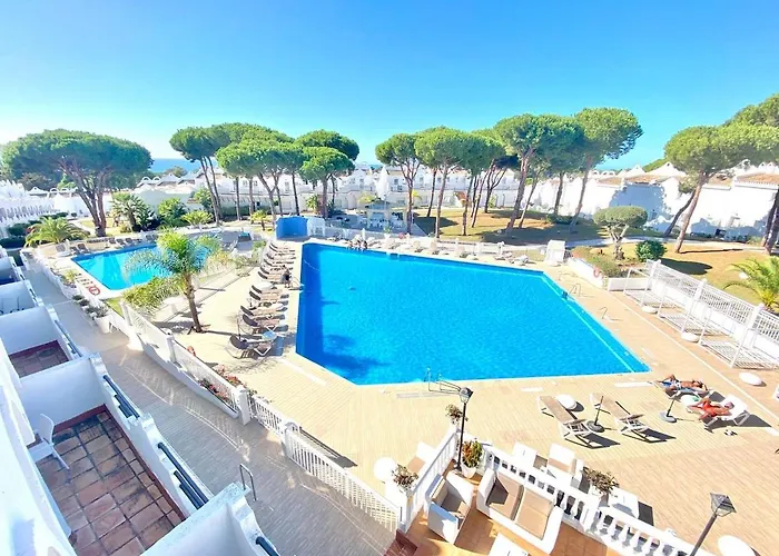 Vime Iv East Swimming Pool, Gym & Marbella