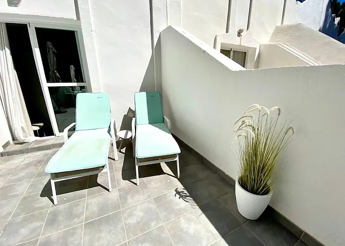 Vime Iv East Swimming Pool, Gym & Appartamento